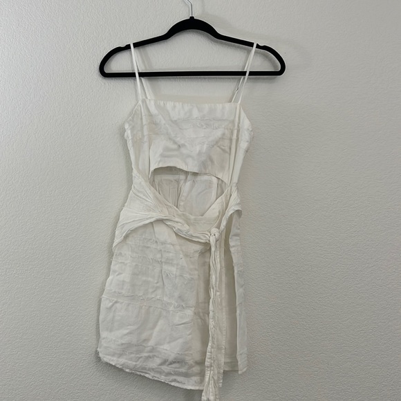 Dresses & Skirts - White cut out dress